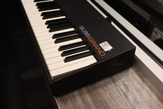 Store Special Product - Studio Logic - SL-88-GRAND
